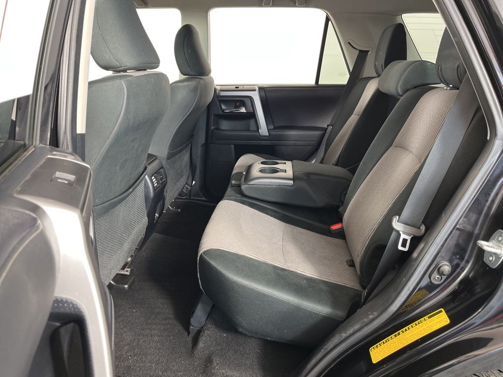 Thumbnail: 2020 Toyota 4Runner - 23