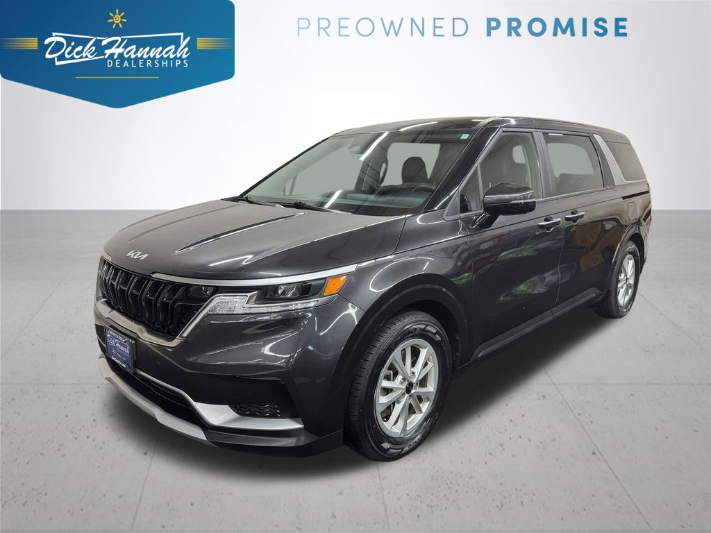 2024 Kia Carnival LX FWD