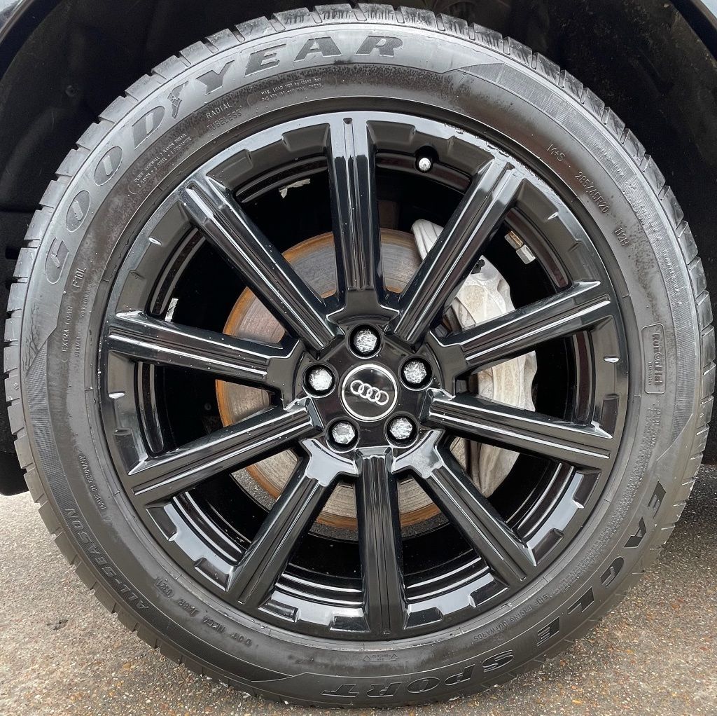 2017 Audi Q7 2.0T Premium Plus Black at Autostrade