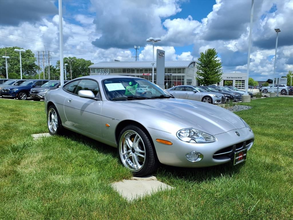 Silver 2004 Jaguar XK-Series Coupe Rear-Wheel Drive 6-Speed Automatic Overdrive