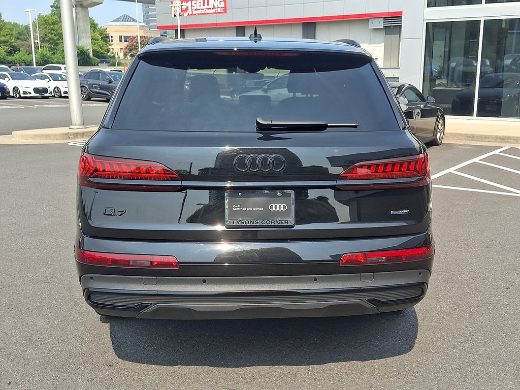 Thumbnail: 2023 Audi Q7 - 5