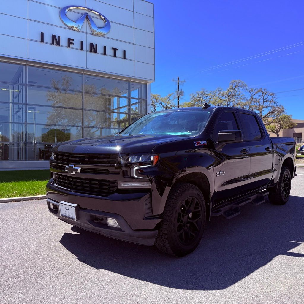 2021 Chevrolet Silverado 1500 RST Crew Cab 4WD