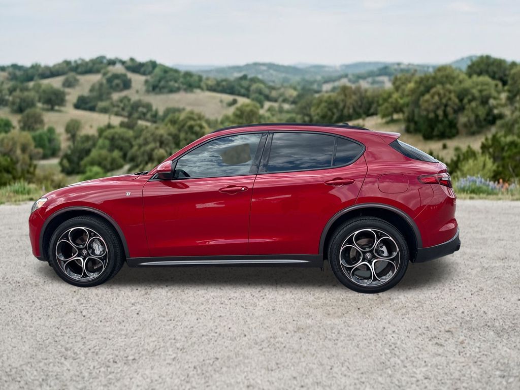 Used Car 2023 Alfa Romeo Stelvio  For Sale Under $30,000 In Austin, Texas