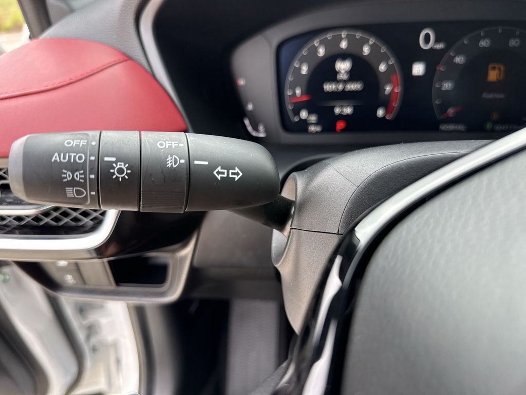 Thumbnail: 2025 Acura ADX - 28