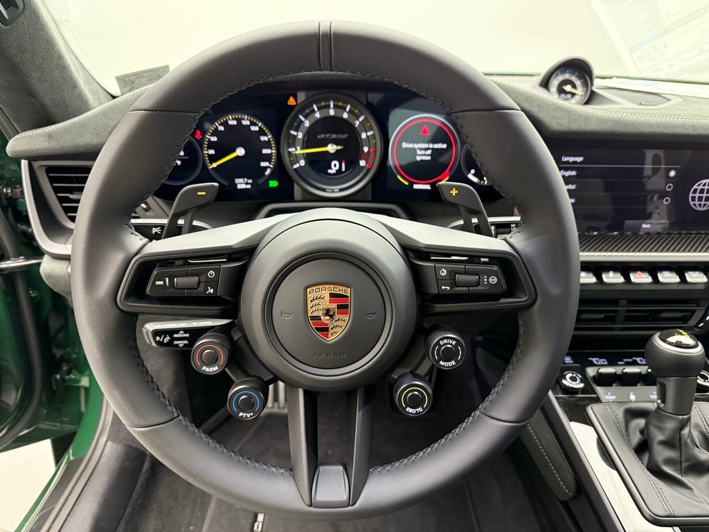 Thumbnail: 2025 Porsche 911 - 12