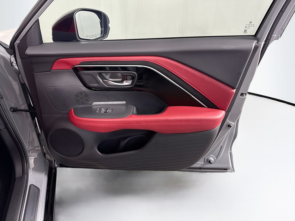 Thumbnail: 2025 Acura ADX - 26