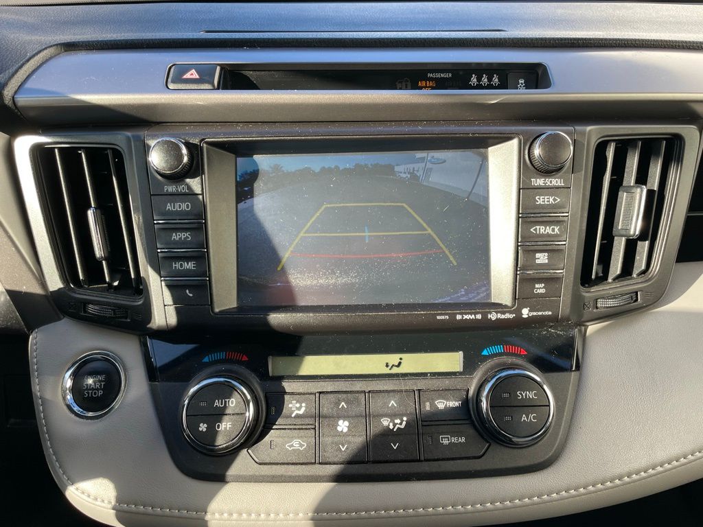 Thumbnail: 2017 Toyota RAV4 - 17