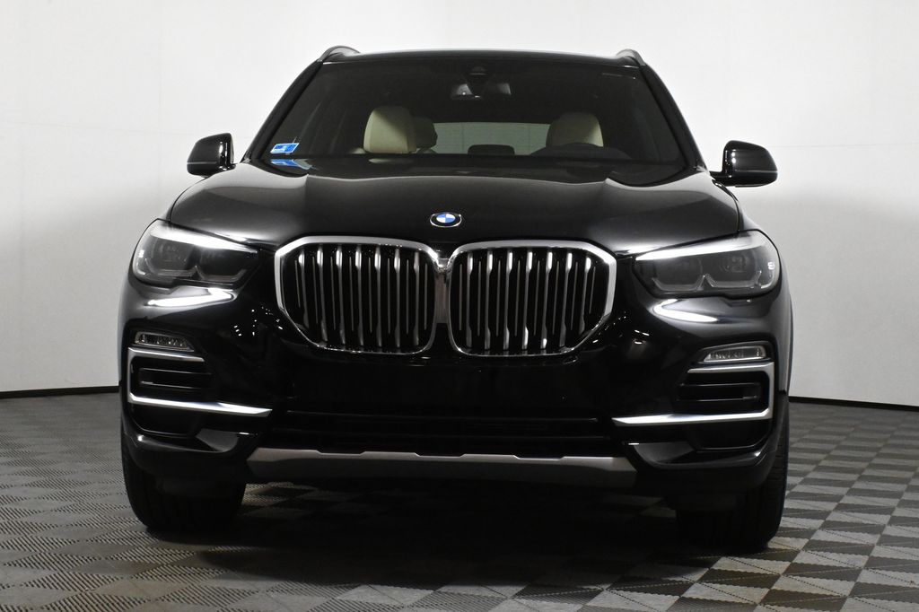 Thumbnail: 2021 BMW X5 - 10