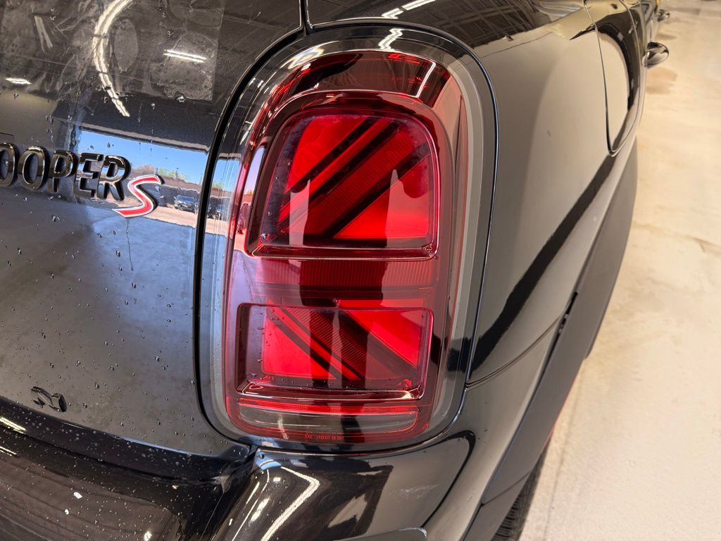2023 MINI Cooper Countryman S 5