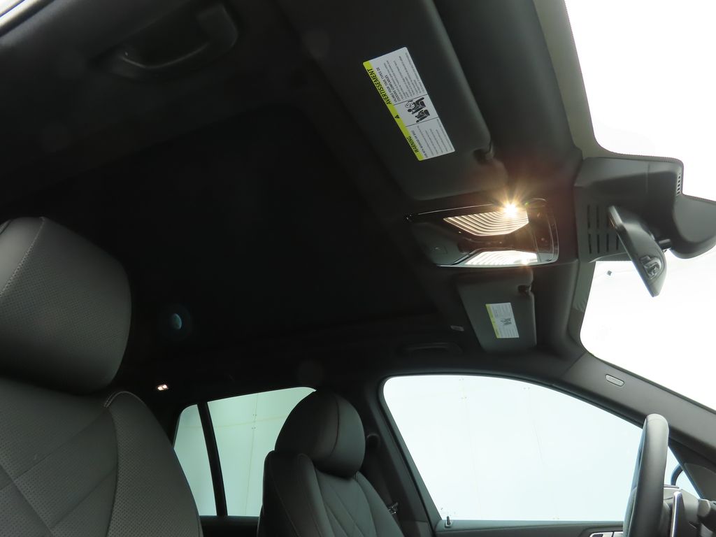 Thumbnail: 2024 BMW X5 - 18