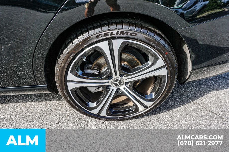 Used 2025 Black Mercedes-Benz C 300 image 17