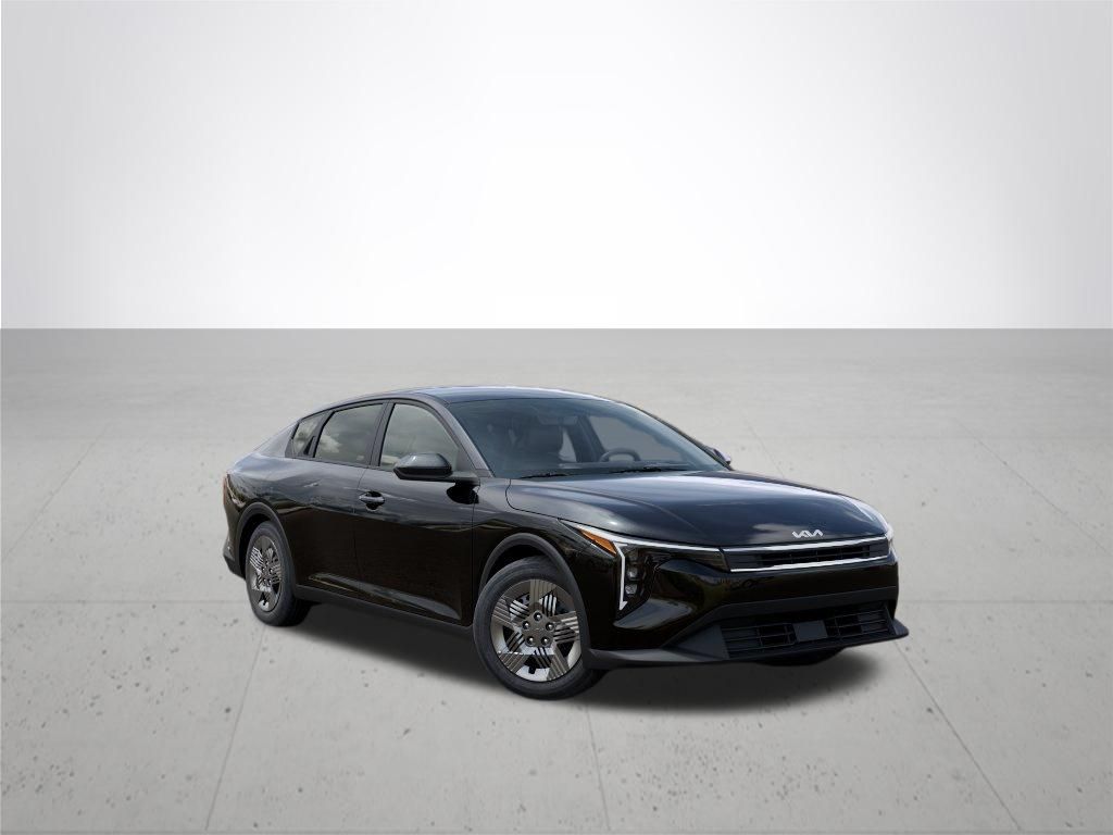 2026 Kia K4 LX