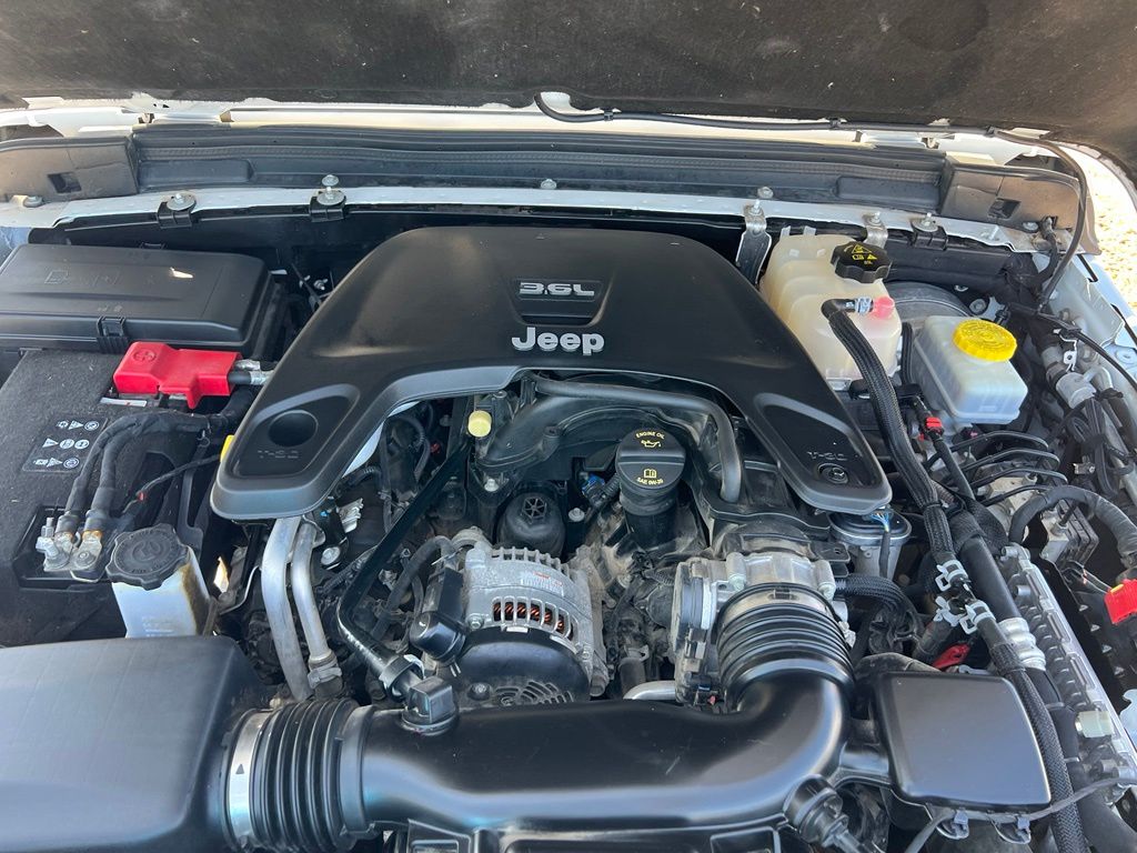 Used 2019 Jeep Wrangler SUV