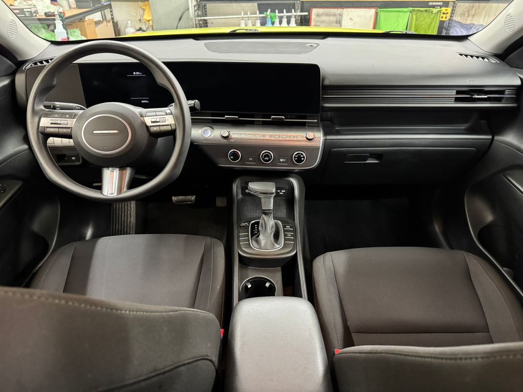 2024 Hyundai Kona SE