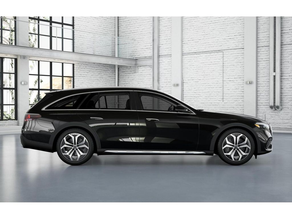2025 Mercedes Benz E 450 4MATIC All-Terrain photo 2
