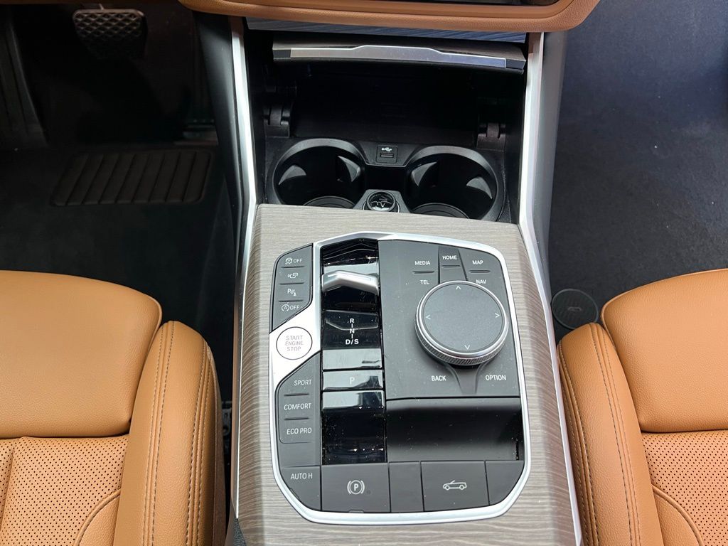 Thumbnail: 2025 BMW 4 Series - 17