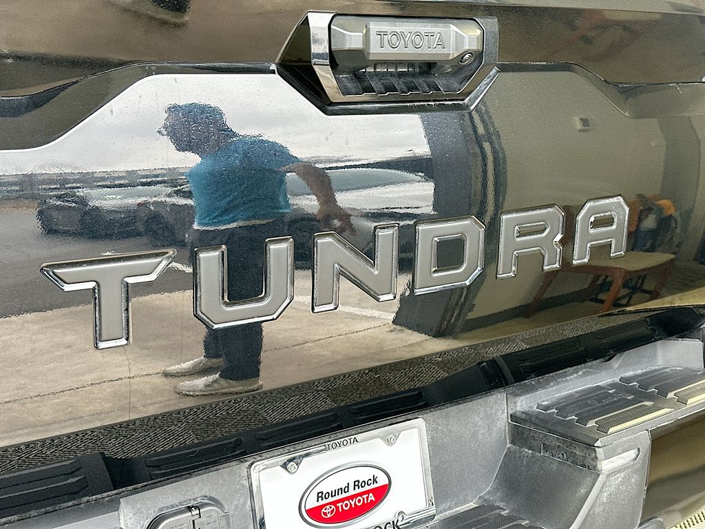 2024 Toyota Tundra SR5 21