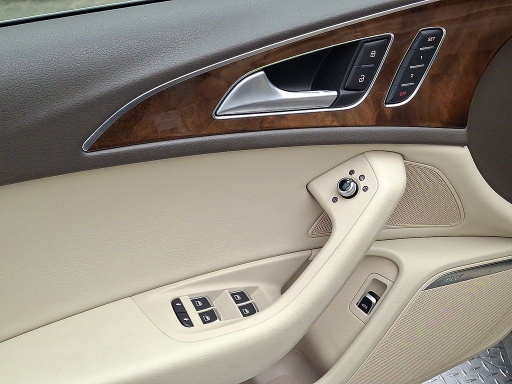 Thumbnail: 2016 Audi A6 - 12