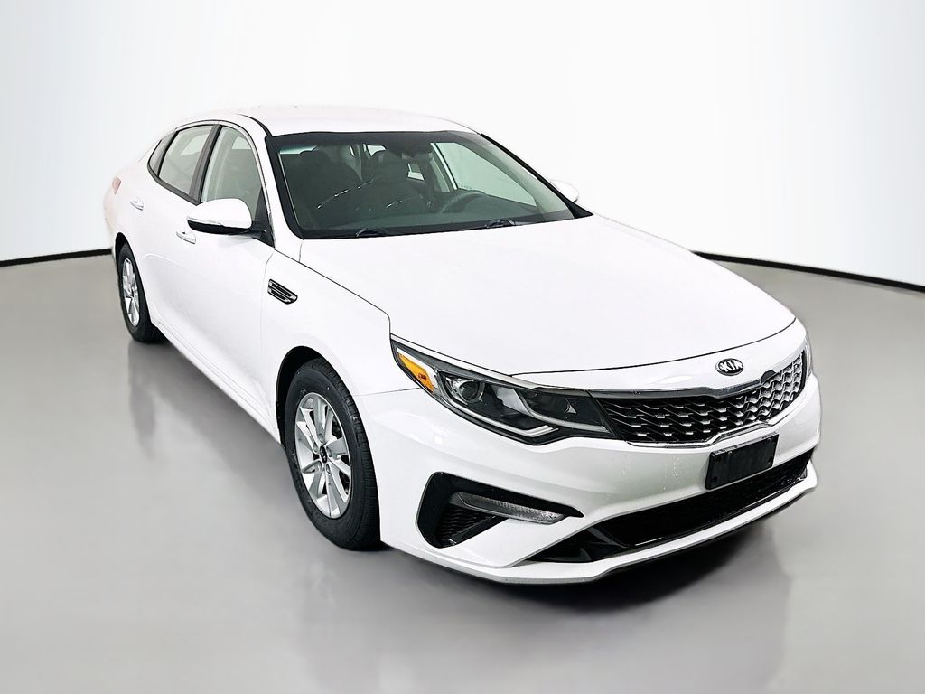Snow White Pearl 2019 Kia Optima LX FWD Sedan Front-Wheel Drive 6-Speed Automatic