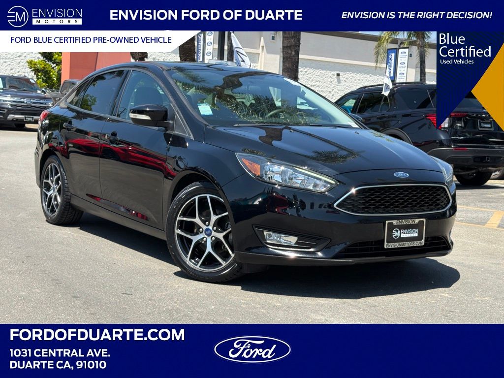 Shadow Black 2017 Ford Focus Sedan Front-Wheel Drive 6-Speed Automatic