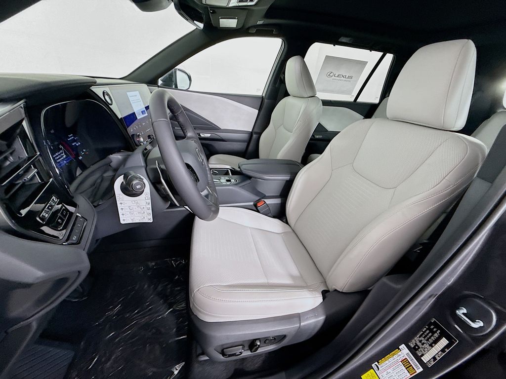Thumbnail: 2026 Lexus TX - 16
