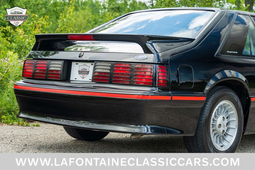 1987 Ford Mustang 57