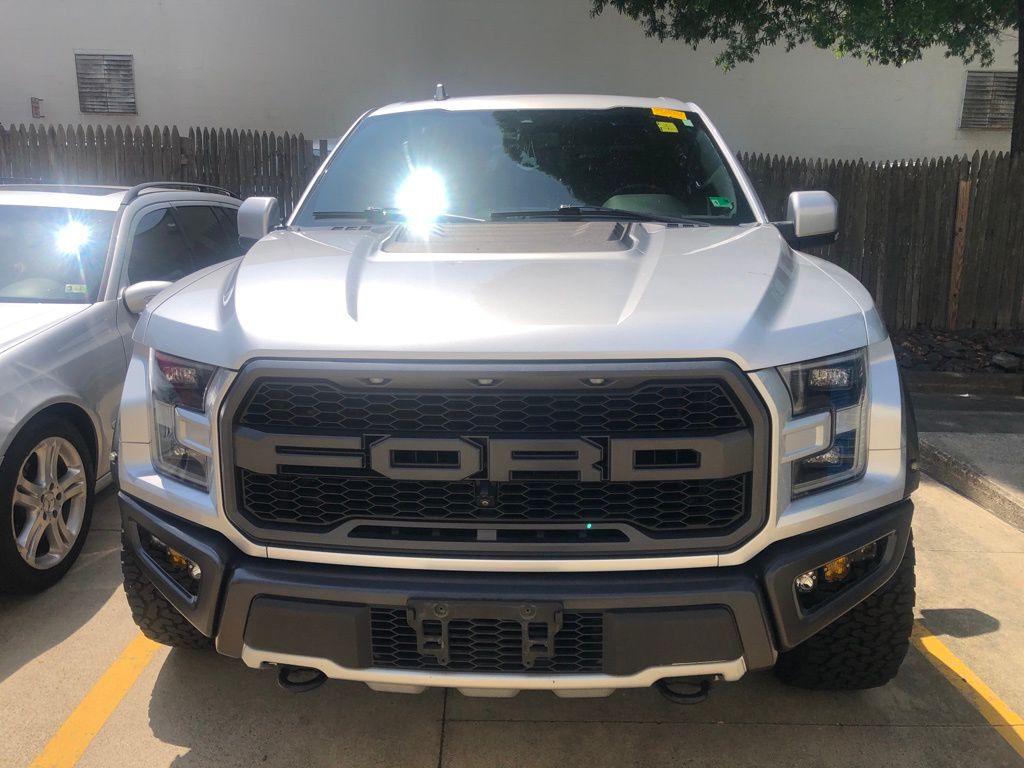 2019 Ford F-150 Raptor 2
