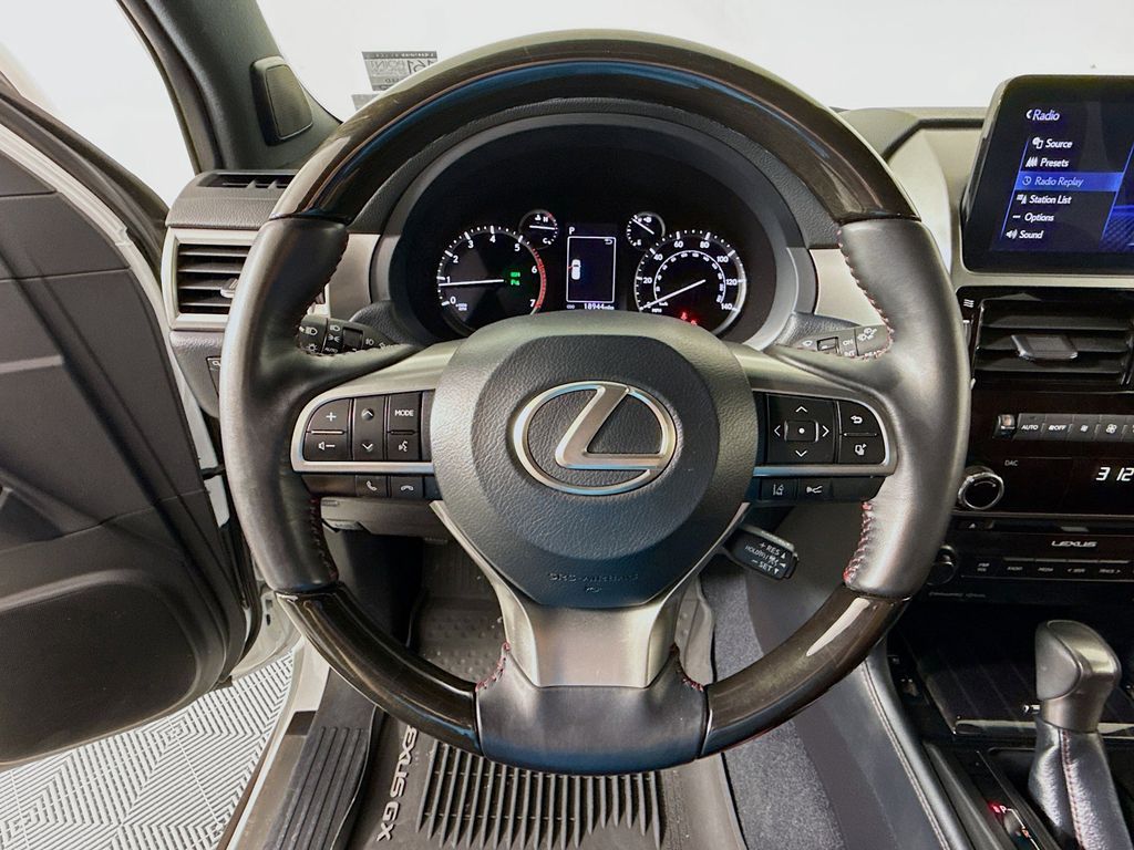 Thumbnail: 2023 Lexus GX - 11