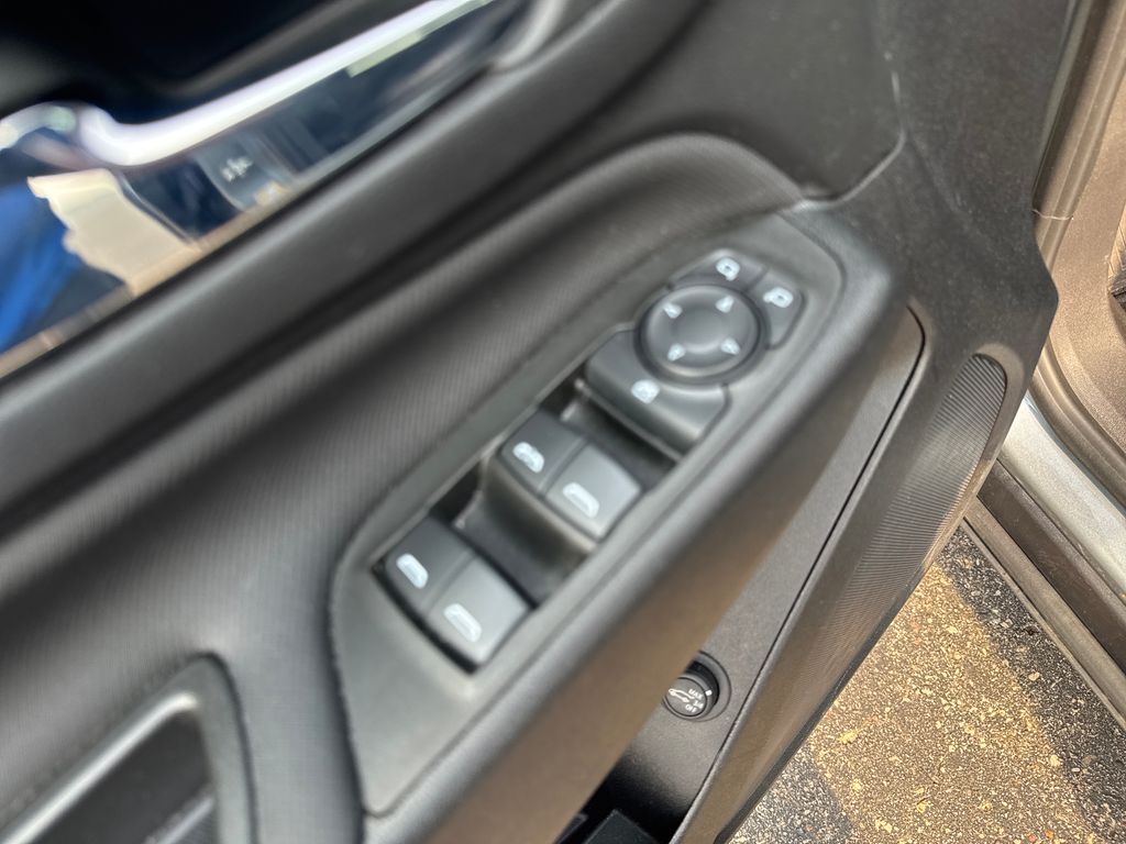 Used 2024 Chevrolet Equinox SUV