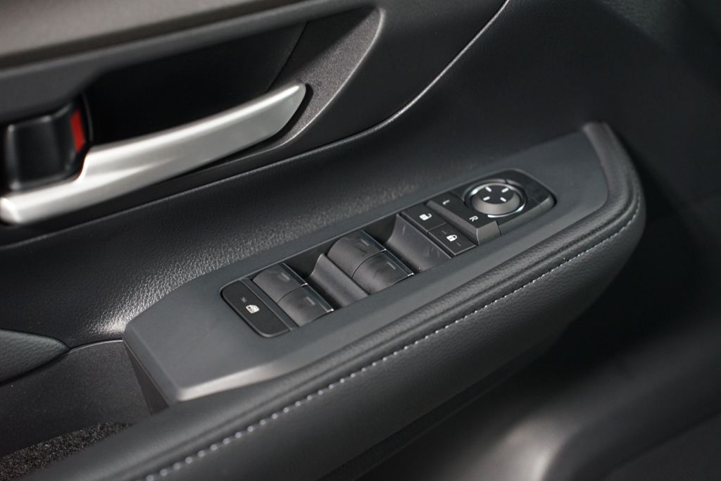 Thumbnail: 2026 Toyota Grand Highlander - 31