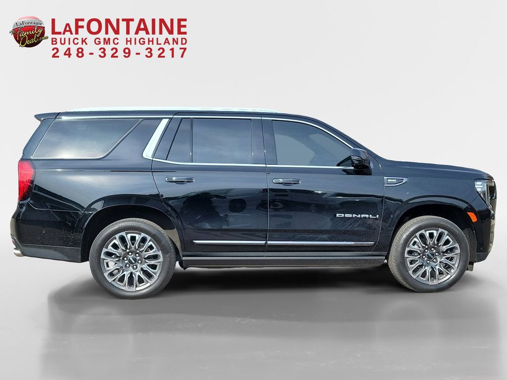 2023 GMC Yukon Denali Ultimate 8