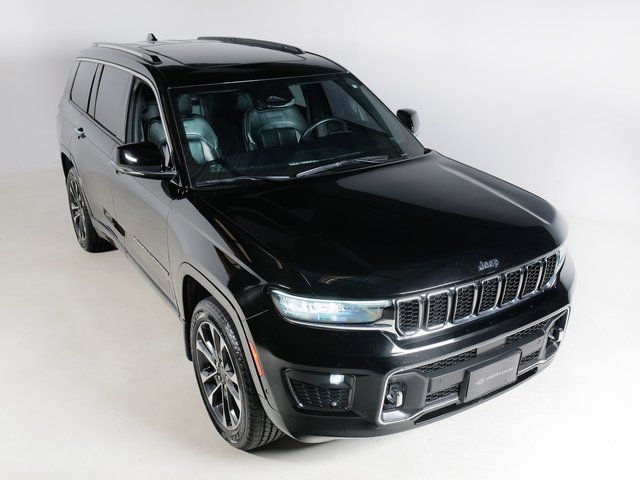 Used 2022 Black Jeep Overland image 28