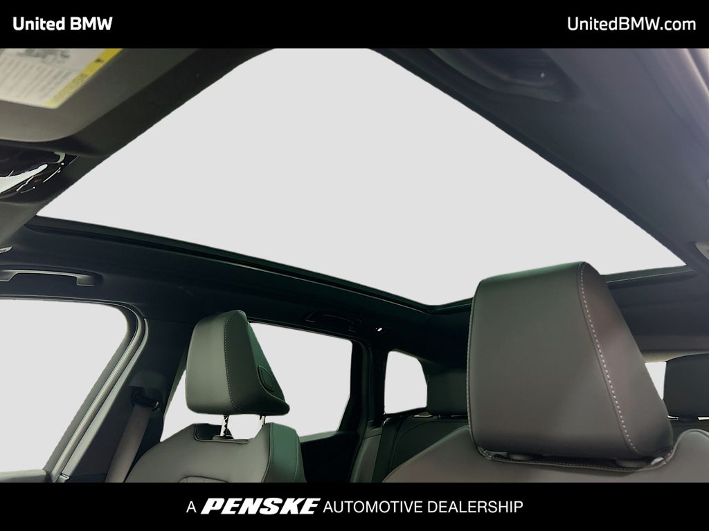 Thumbnail: 2026 BMW X3 - 12