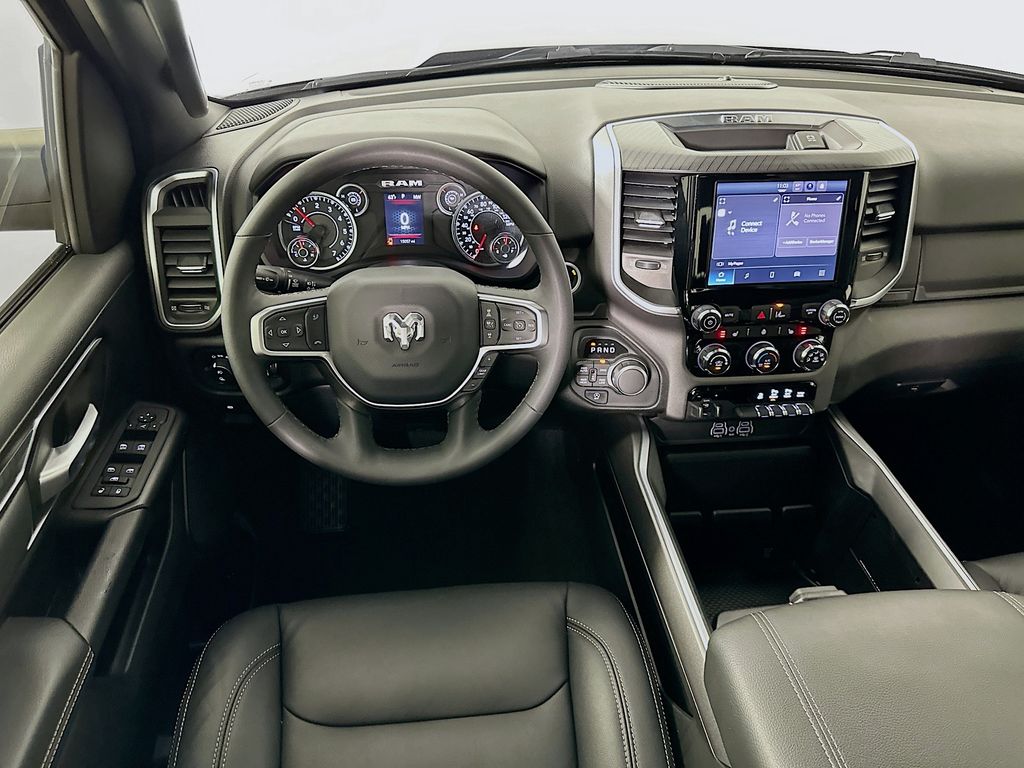 Thumbnail: 2025 RAM 1500 - 21