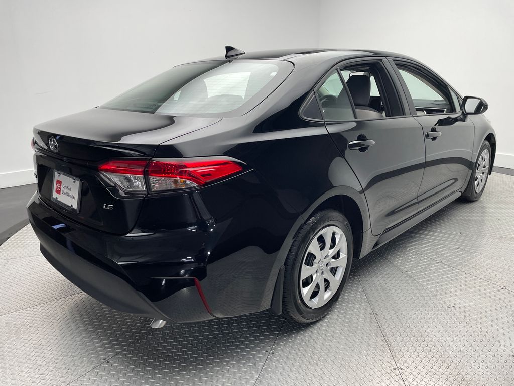 Thumbnail: 2025 Toyota Corolla - 5