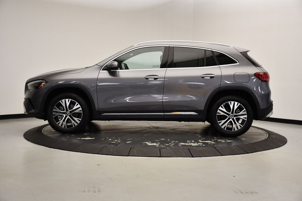 Thumbnail: 2025 Mercedes-Benz GLA - 2