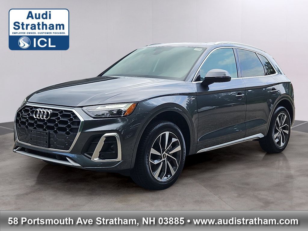 Daytona Gray Pearl 2023 Audi Q5 SUV / Crossover All-Wheel Drive 7-Speed Automatic