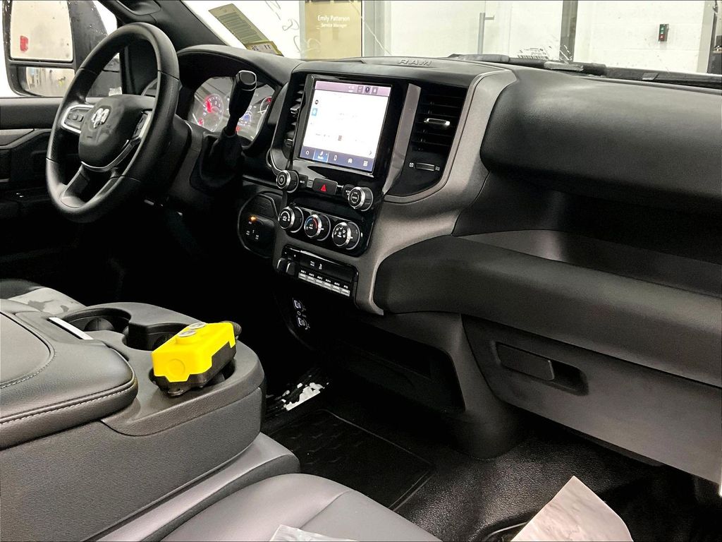 2026 Ram 3500 — photo 10