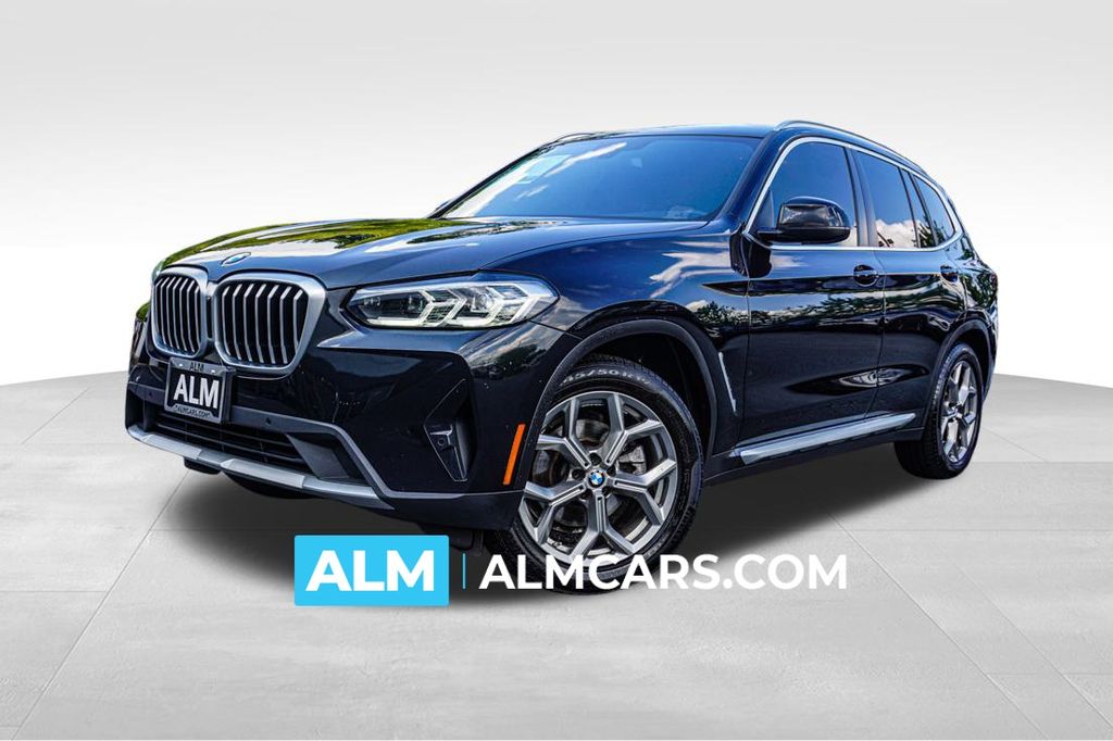2022 BMW X3 30i's photo