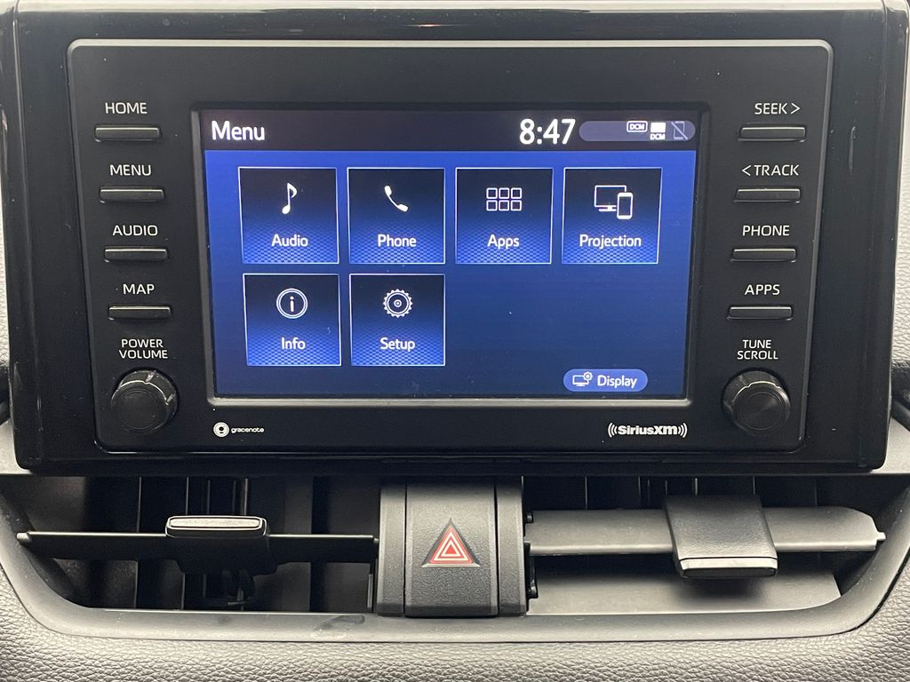 2021 Toyota RAV4 LE 24