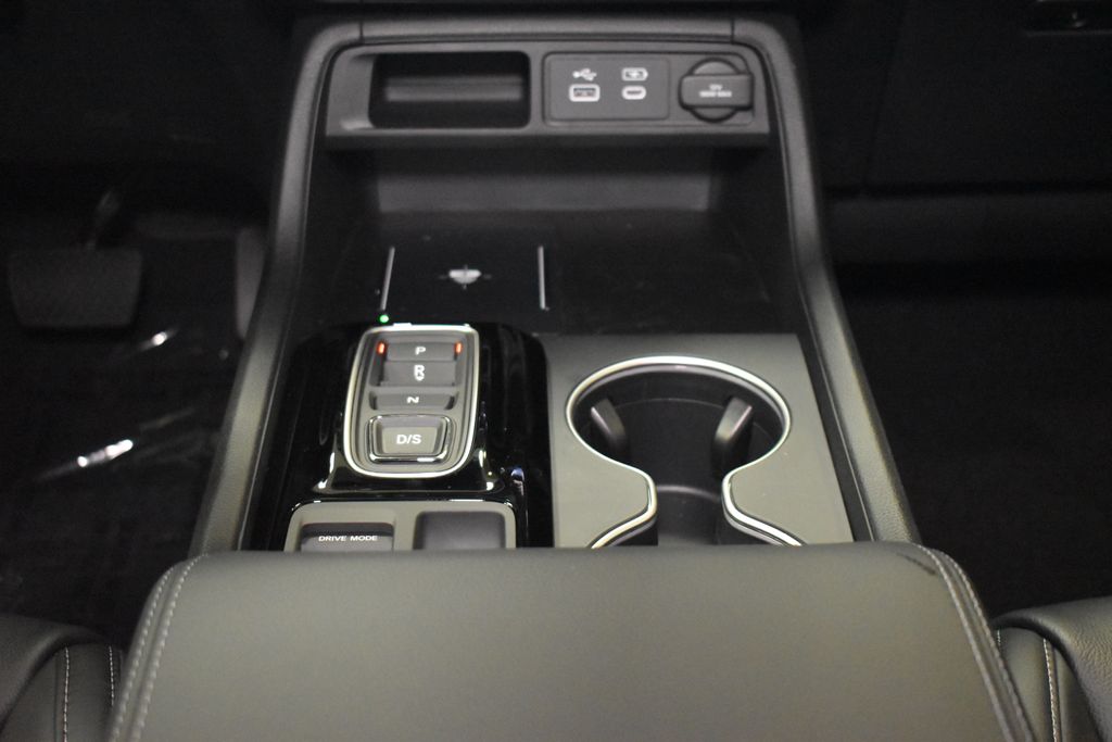 Thumbnail: 2025 Honda Pilot - 13