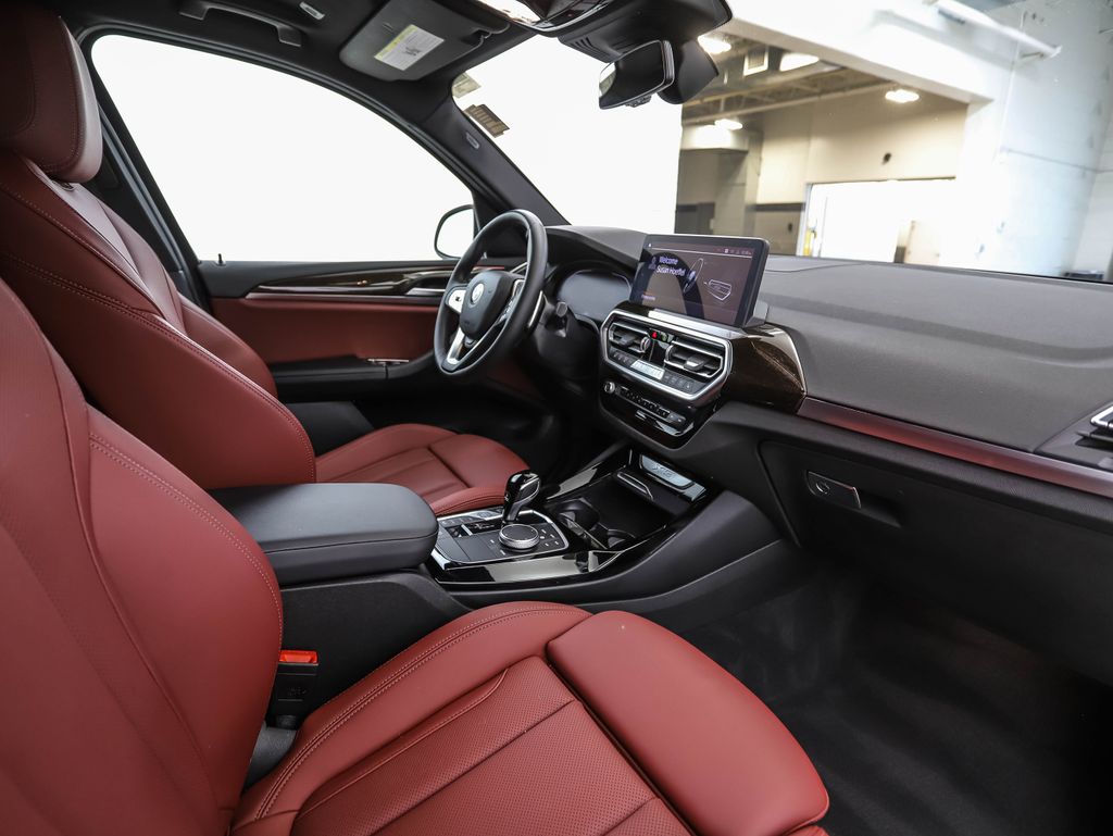Thumbnail: 2023 BMW X3 - 30