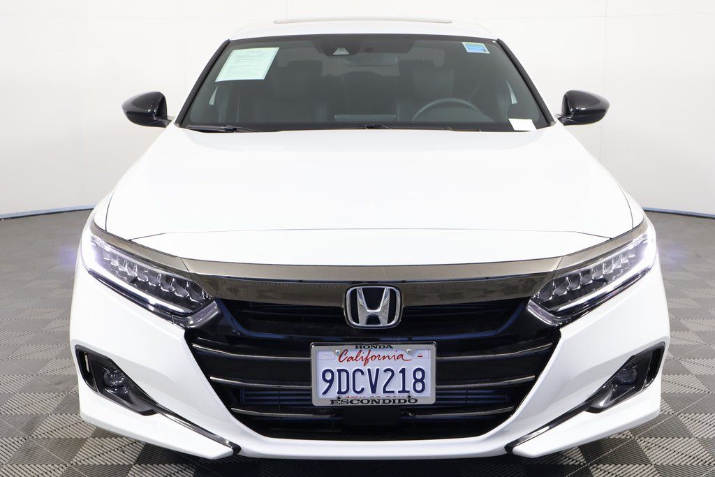 1HGCV2F37NA018560