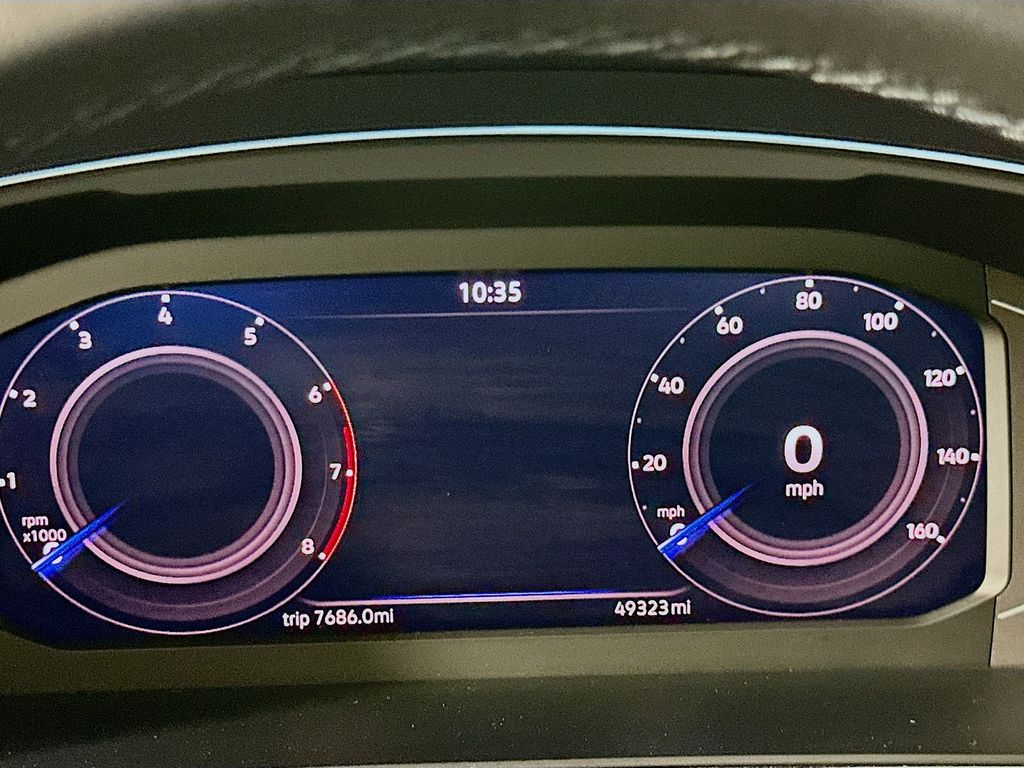 Thumbnail: 2022 Volkswagen Tiguan - 12