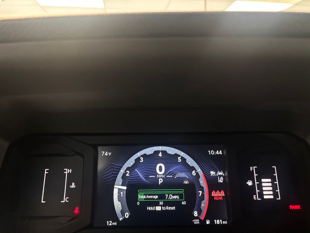 2026 Toyota Tacoma SR5 - Photo 16