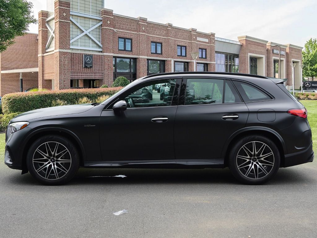 2025 Mercedes-Benz GLC 63 AMG 5