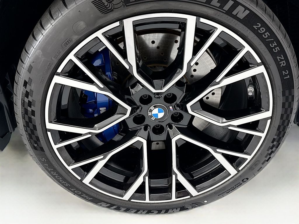 Thumbnail: 2026 BMW X5 - 31