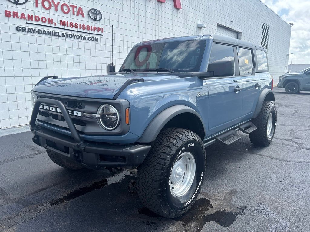 2023 Ford Bronco Big Bend Mid (222A) 4x4's photo
