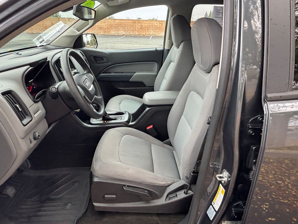 Thumbnail: 2016 GMC Canyon - 20