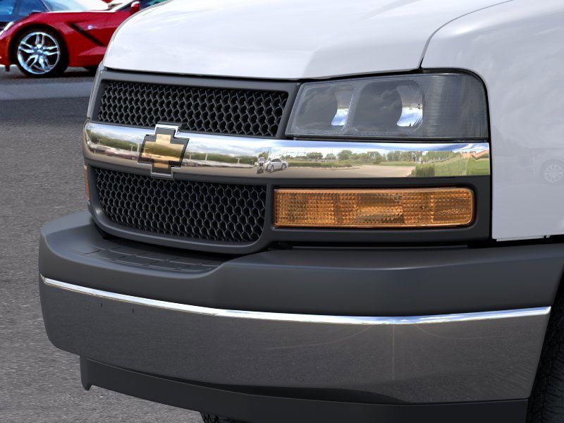 2025 Chevrolet Express 3500 Work Van